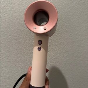 Dyson Supersonic Hair Dryer in Ceramic Pink colourway
